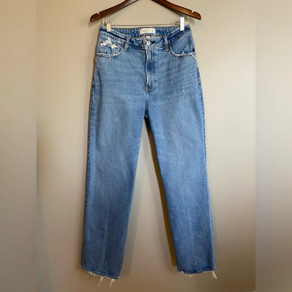 Abercrombie & Fitch 90s Relaxed High Rise Curve Love Jeans Size 29 - Picture 4 of 14